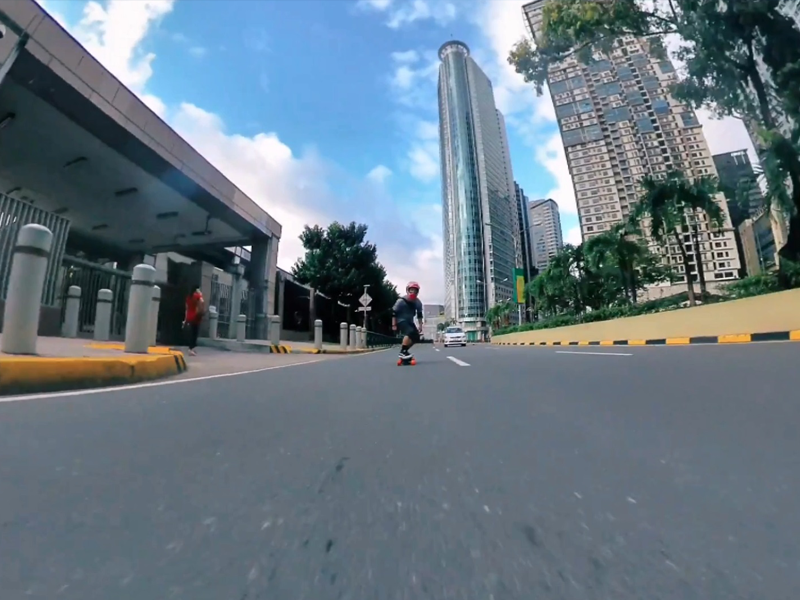 Steet Surfing (Electring Skateboard)